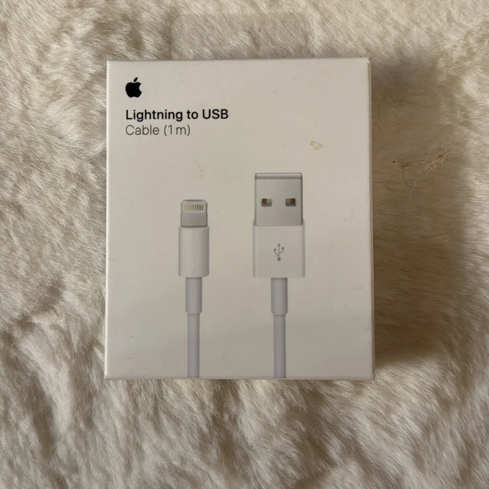 Apple Lightning to USB Cable in White